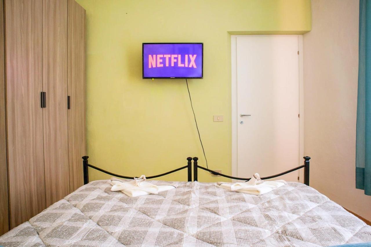 Netflix - Centro Storico Urbino Apartment Exterior photo